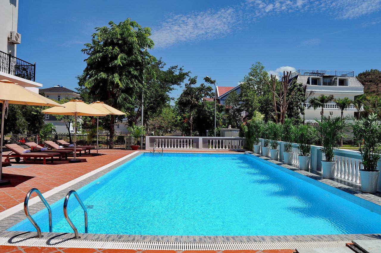 Verano Hotel Nha Trang Bagian luar foto