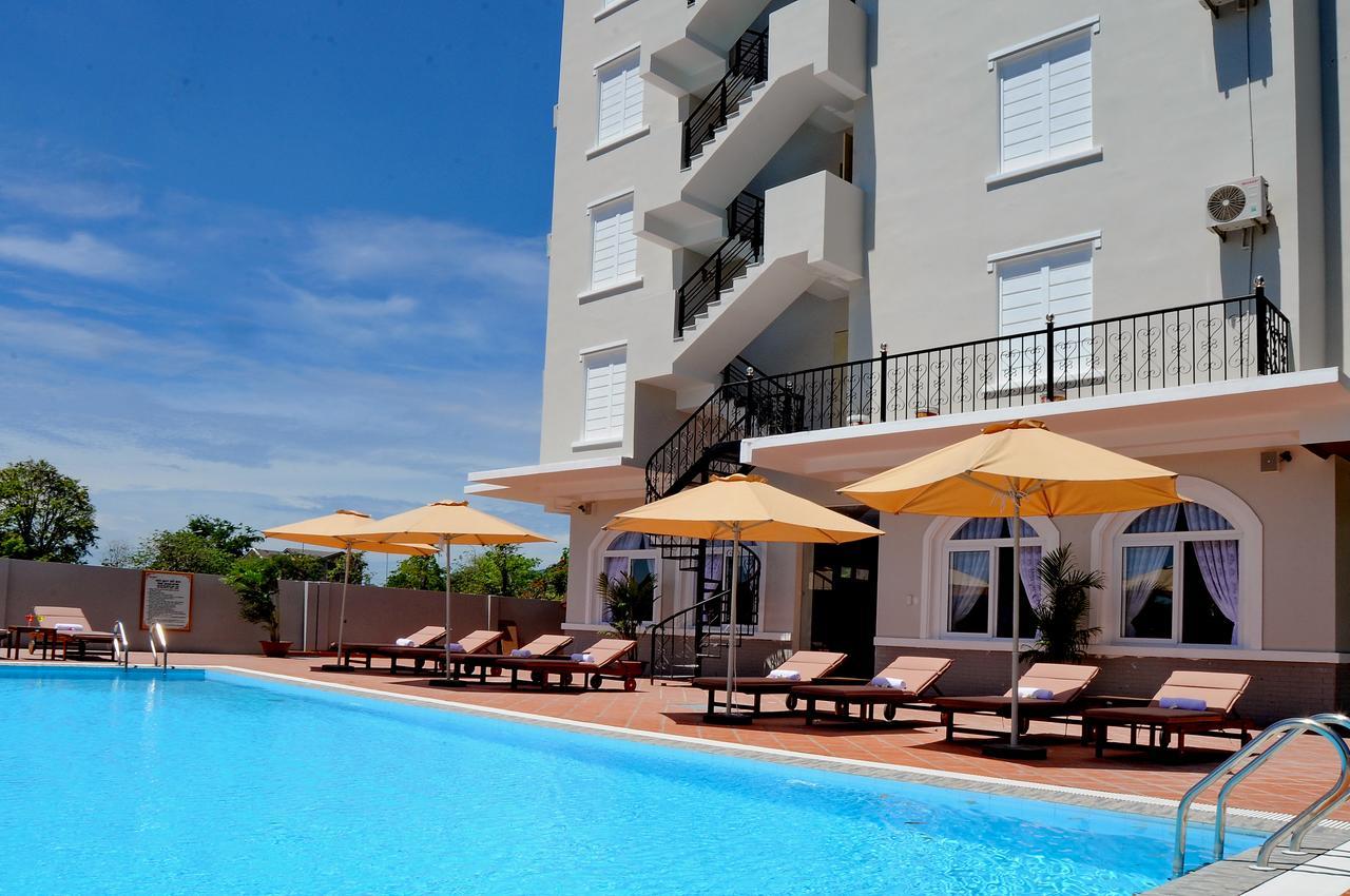 Verano Hotel Nha Trang Bagian luar foto