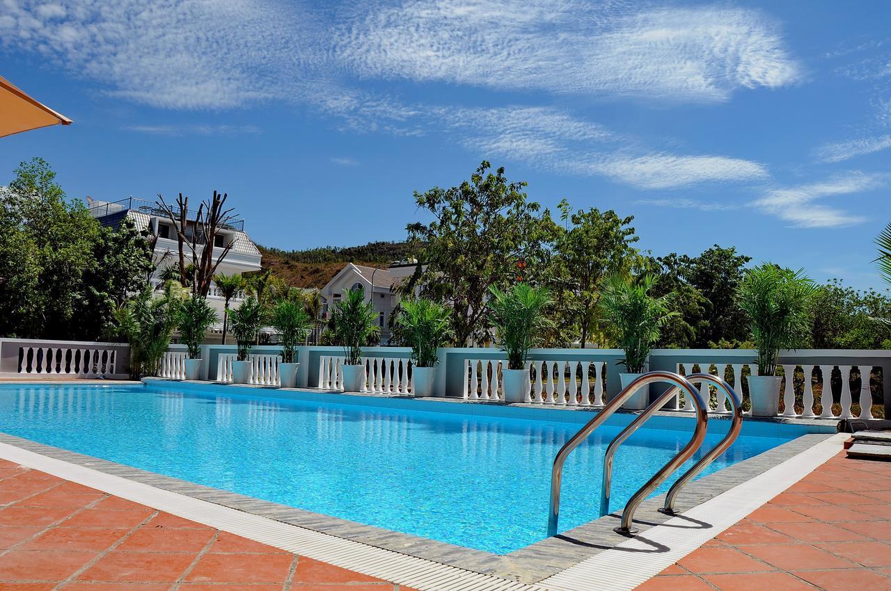 Verano Hotel Nha Trang Bagian luar foto