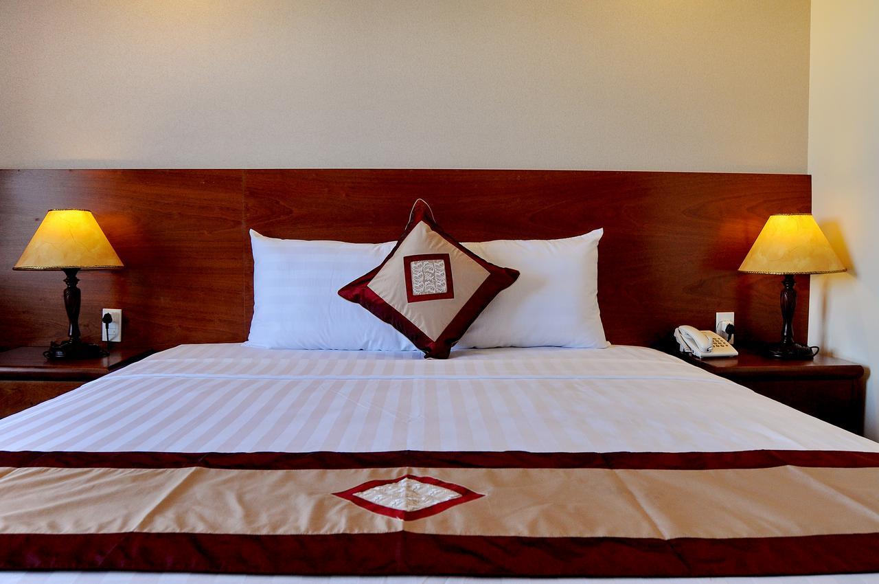 Verano Hotel Nha Trang Bagian luar foto
